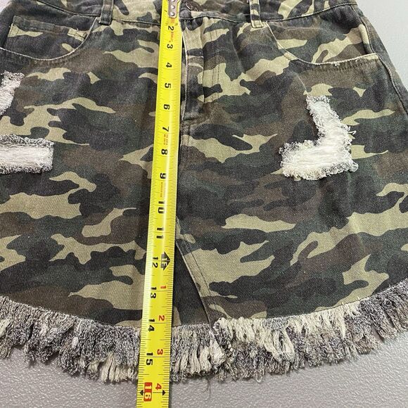 EE:SOME Skirt Camouflage Distressed 5 Pocket Raw Fringe Mini Boho Camo Size S - Picture 5 of 7